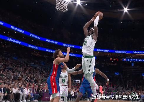 布朗失绝杀坎宁安16+14 活塞击败绿军3连胜 布朗失绝杀坎宁安16+14 活塞击败绿军3连胜